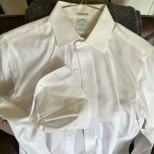 Brooks Brothers 15/33 Milano Fit White Mens Dress Shirt - French Cuff